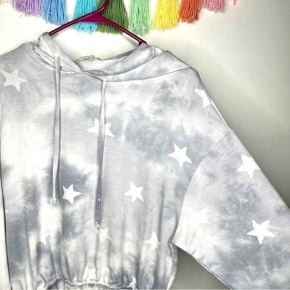 Altar’d State Pull Over Gray Grey Star Hooded Casual tie dye Sweatshirt Large - Picture 7 of 15